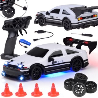 JOKOMISIADA Zdalnie sterowany samochód sportowy 4x4 z funkcją driftu 1:24 RC0796