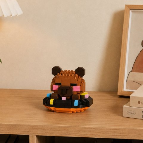 LEAN TOYS Klocki Konstrukcyjne Figurka Mini Kapibara Na Pączku Brązowa 306 el.