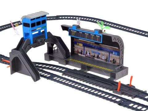 JOKOMISIADA Elektryczna kolejka POCIĄG dla dzieci + Dworzec Perony Tory 300 cm RC0782
