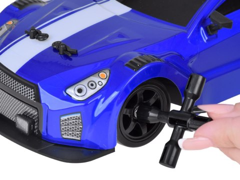 JOKOMISIADA Zdalnie Sterowane AUTO RC Drift 4x4 z Efekt Dymu Oświetlenie LED RC0696