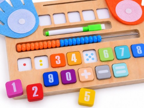 JOKOMISIADA MATEMATYKA Drewniany zestaw do nauki liczenia Tablica + karty zadań ZA6245